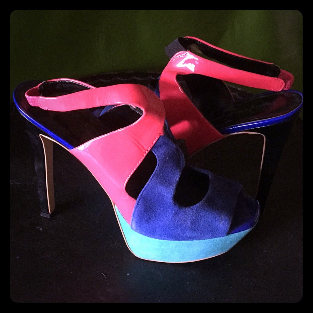 Women’s Shoes